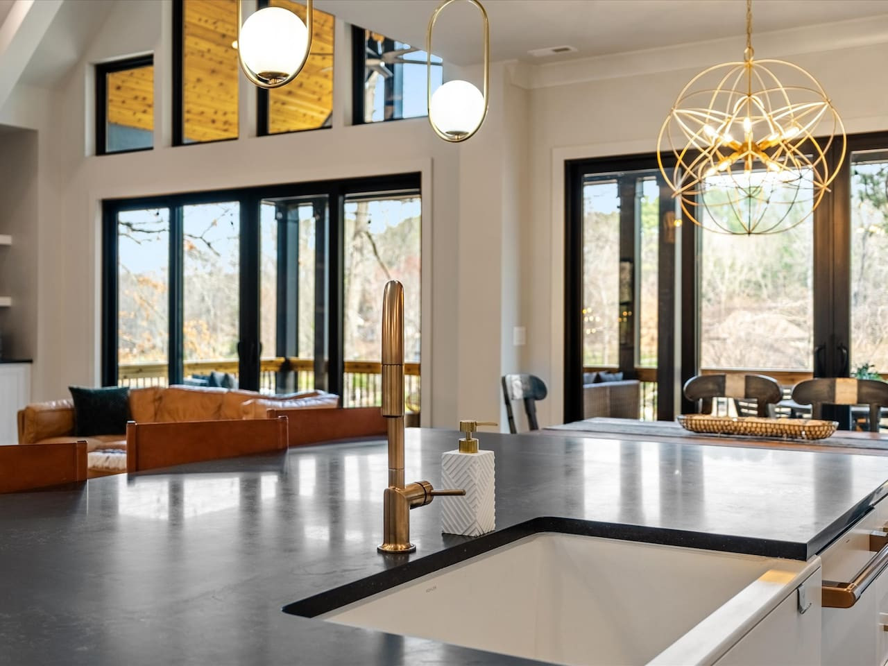 23278 373002 ucbaz3Uk1Khu5nEKzQfT42bdebWVH78OnyyE2KlLnc 68054c708e57e.jpg