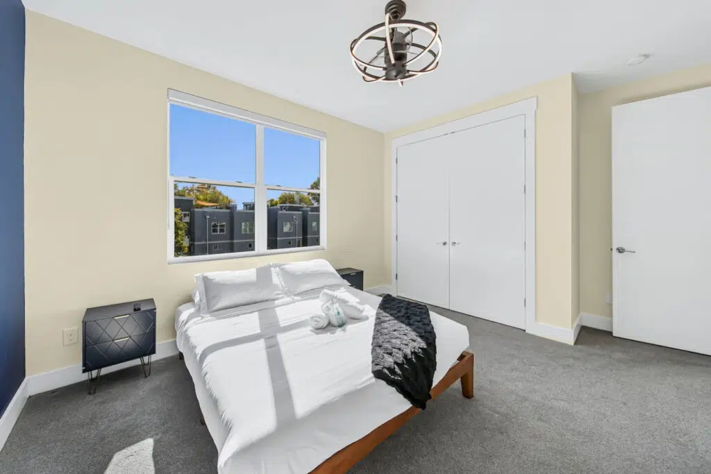 23278 450965 kdt0DEE0h5TkMtLyUC01J 7ZouAywp1Ve5nCY9qnFYc 690f943c081b2.jpg