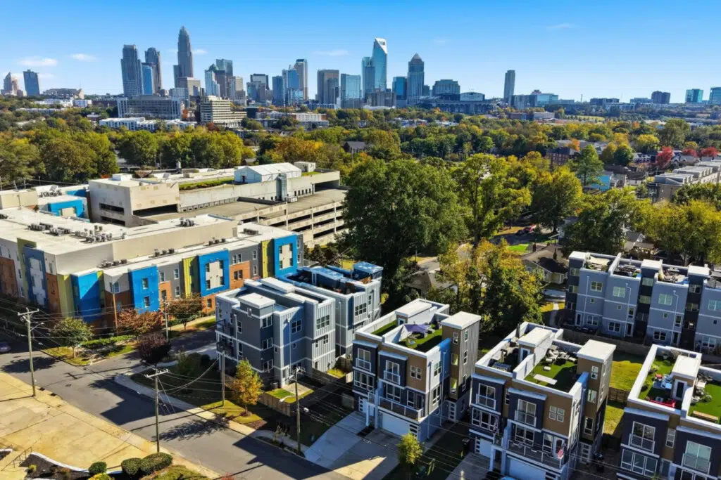 23278 450965 txGEar1I2J42H jvoaMWUgYyAUv7627r4x2vB6cANG4 690f9451e232d.jpg